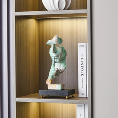 Tissting Thinker Silence Statue
