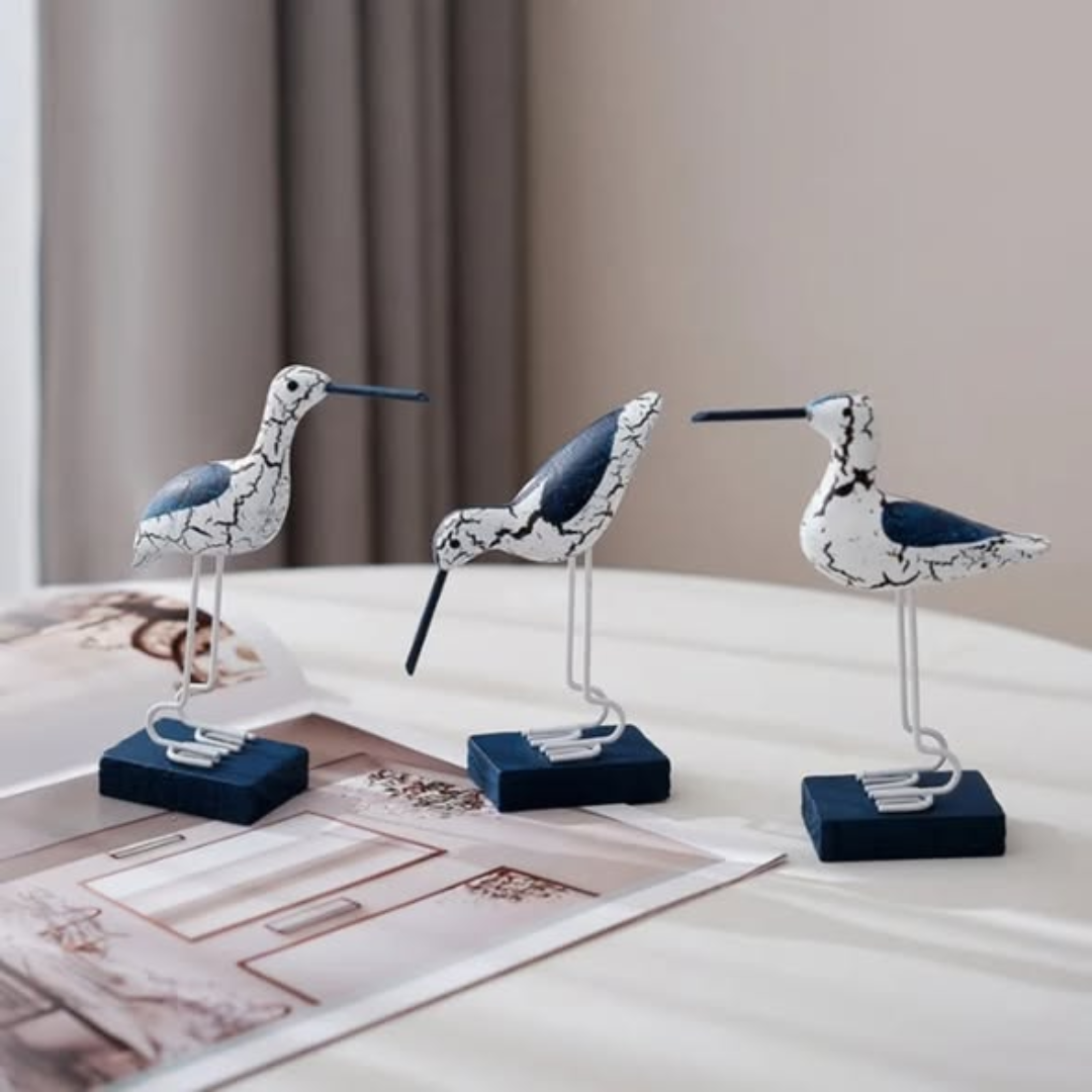 Wooden Seagulls Decor