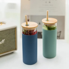 High Temperature Resistance Tumblers with Bamboo Straws