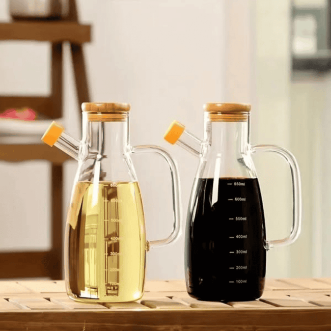 1L Glass Oil Dispenser with Handle and Bamboo Lid