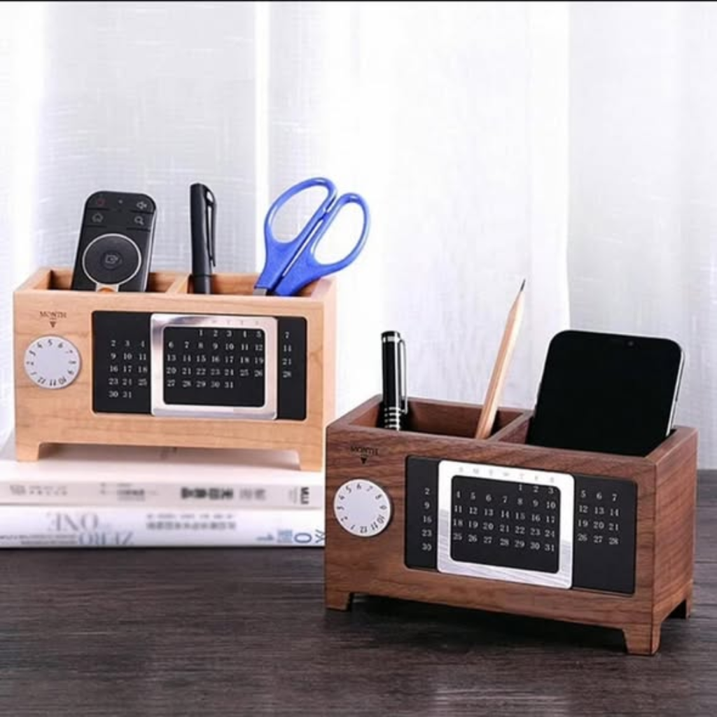 Multifunctional Maple Wood Pen Holder