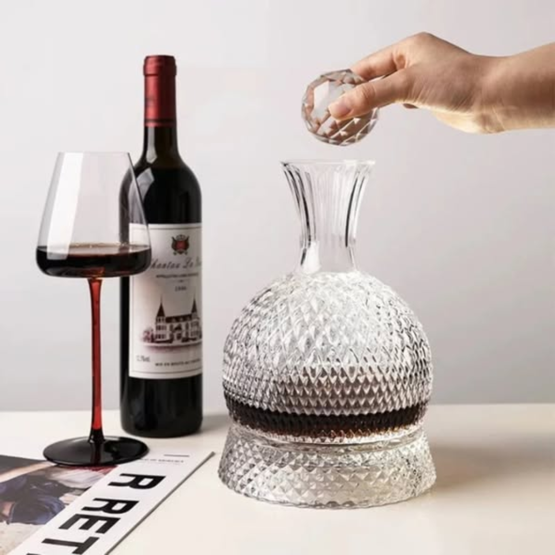 700ml rotating glass wine decanter