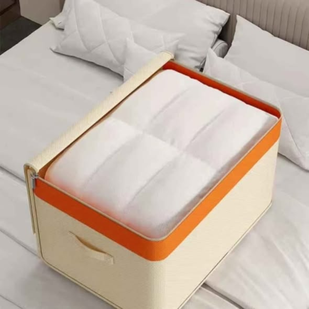 Canvas Quilt and Clothing Storage Organizer
