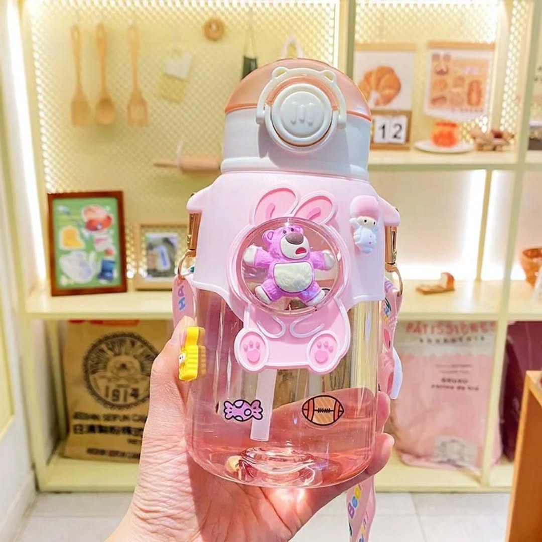 Kids Sippy Cup with Pop Design