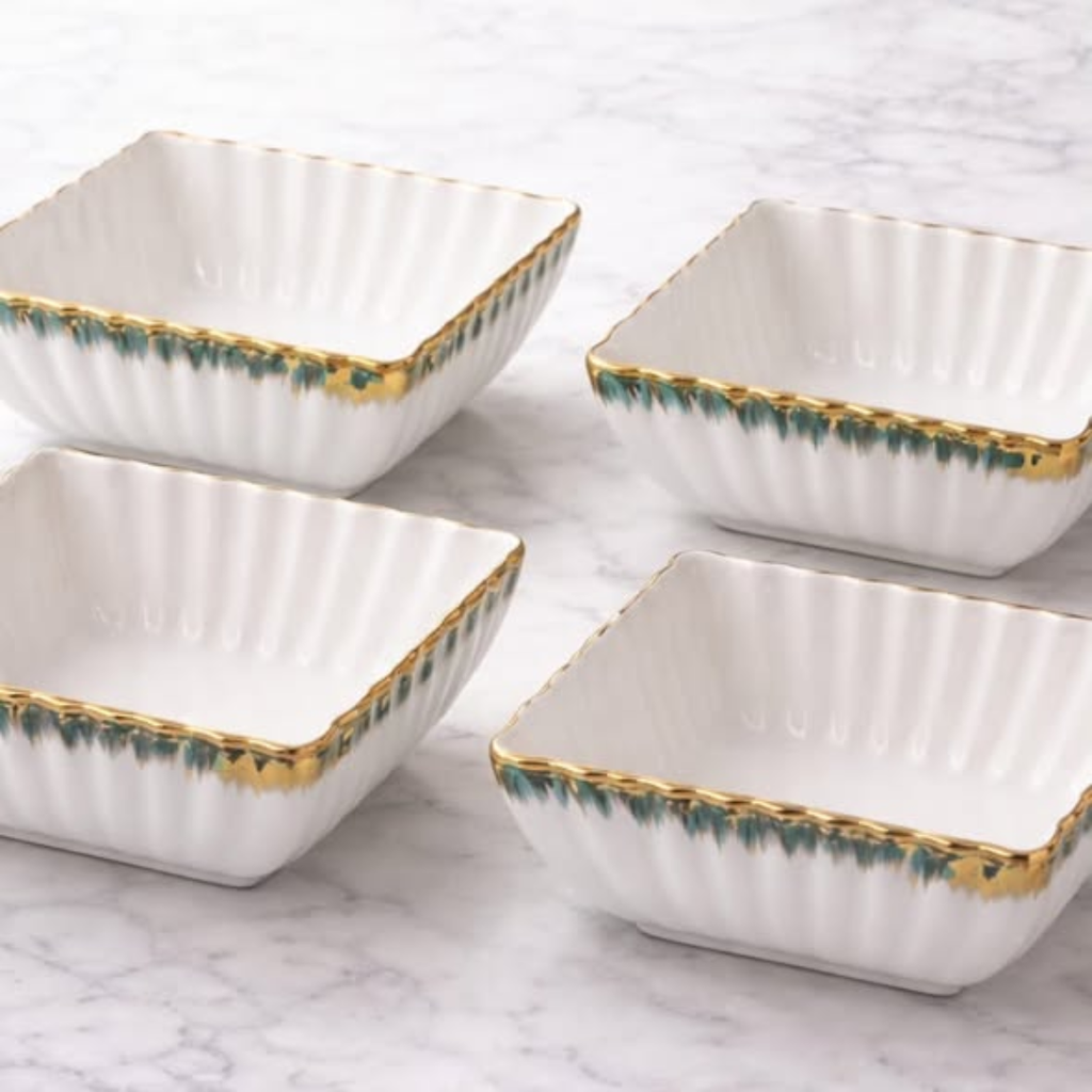 Porcelain Gold Detail Serving Bowl