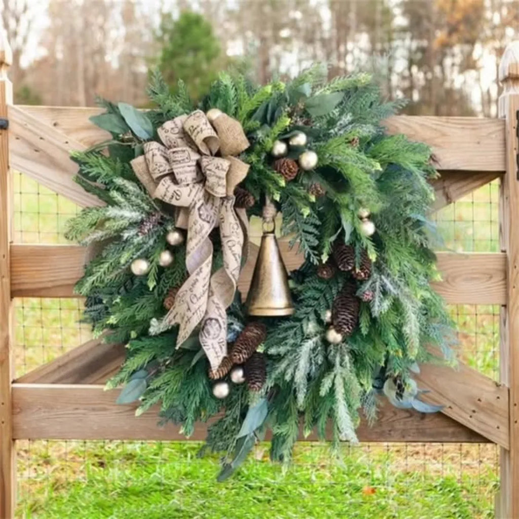 Christmas Wreath with Christmas Pine Cone