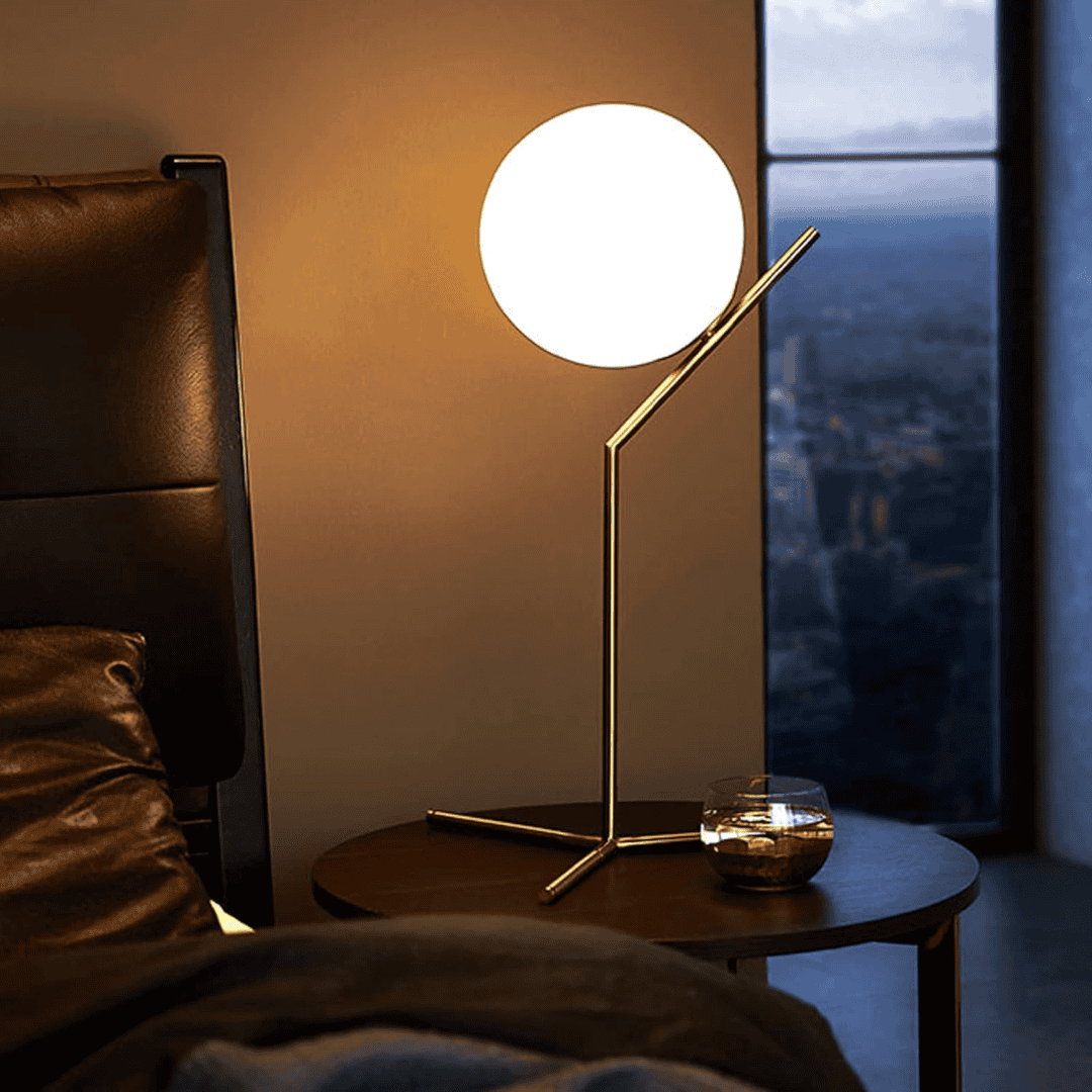 Luxury Creative Ball Glass Table Lamp