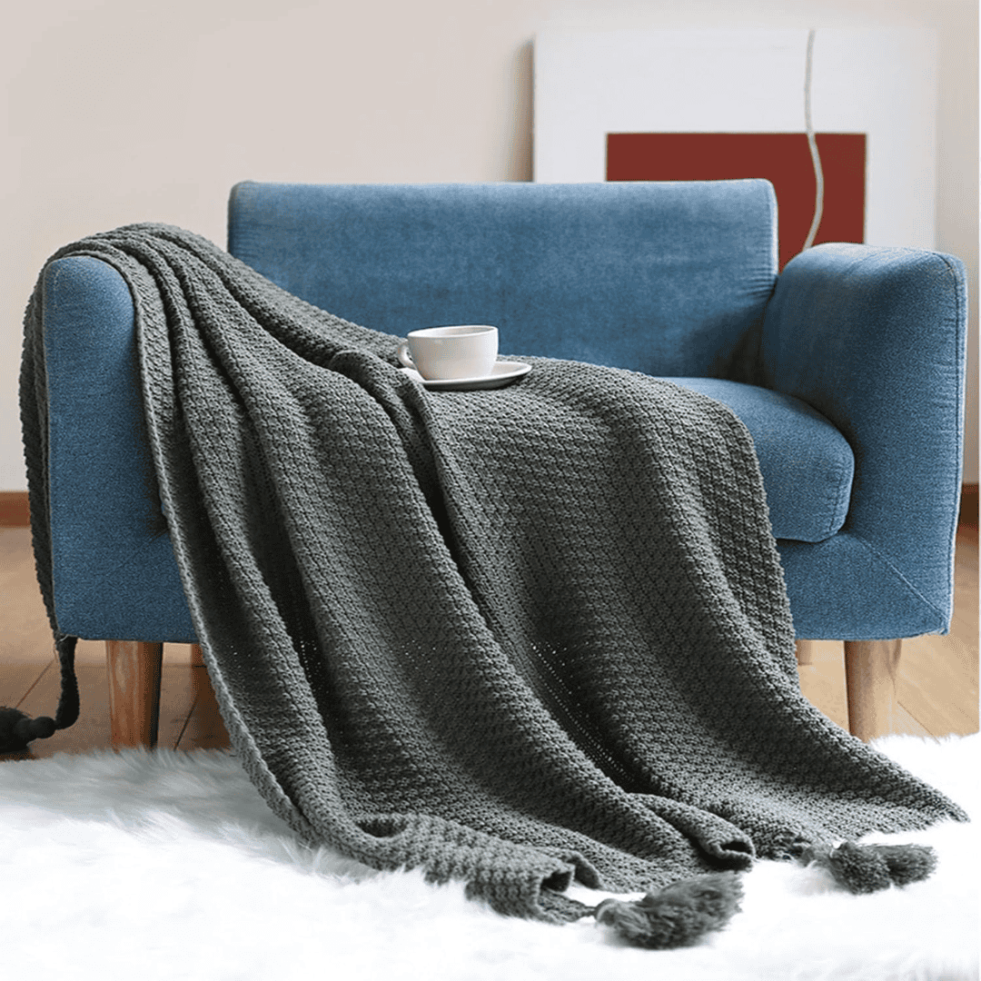 Knitted Throw Blanket Soft Decorative Blanket