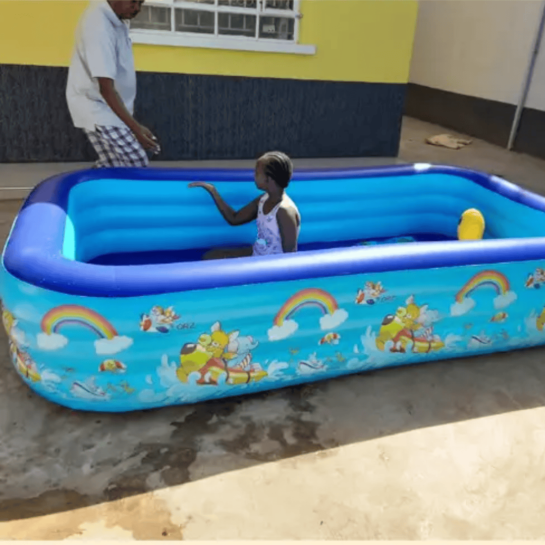 Summer Inflatable Swimming Pool for Kids and Family