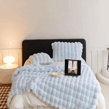 Soft Bubble Winter Throw Blanket Plain