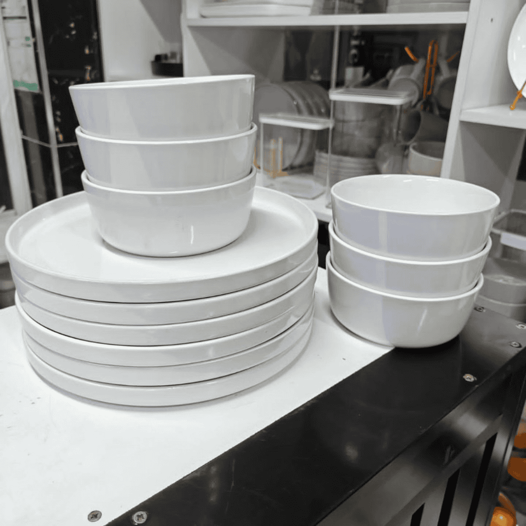 Bowls and Plates Set