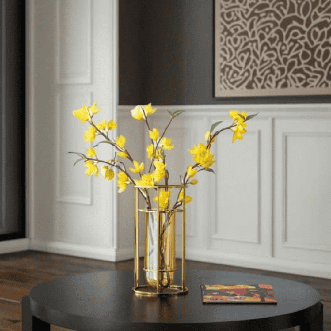 Circular Line Gold Glass Vase