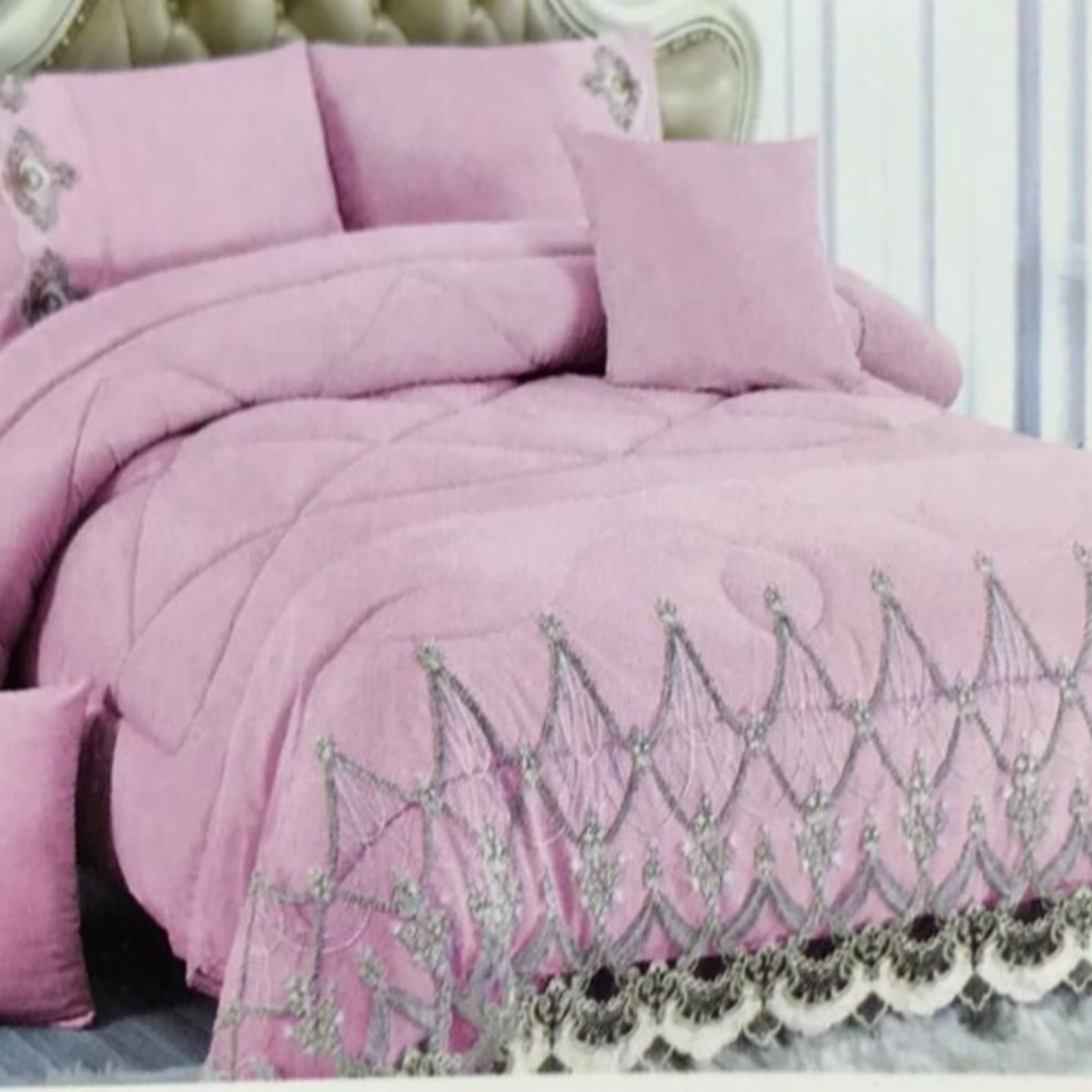 6×7 Laced Duvet Set