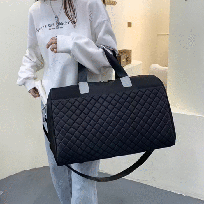 Quilted Large Waterproof Capacity Duffle Bag