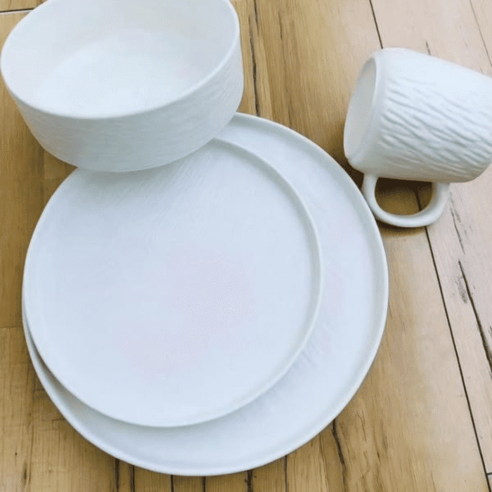 24pcs Ceramic Dinner Set with Textured Finish