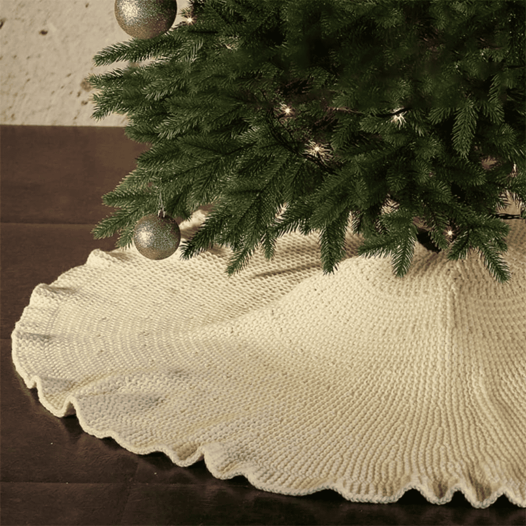 Christmas Knitted Tree Skirt