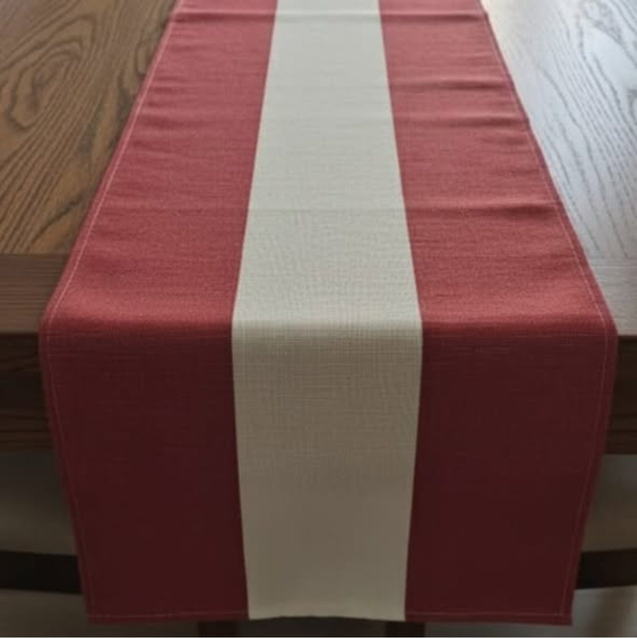 Christmas Extra Long 275cm Table Runner