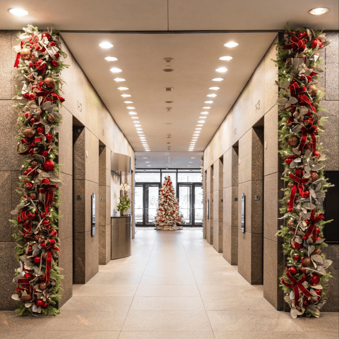 2.5M Green Christmas Garland