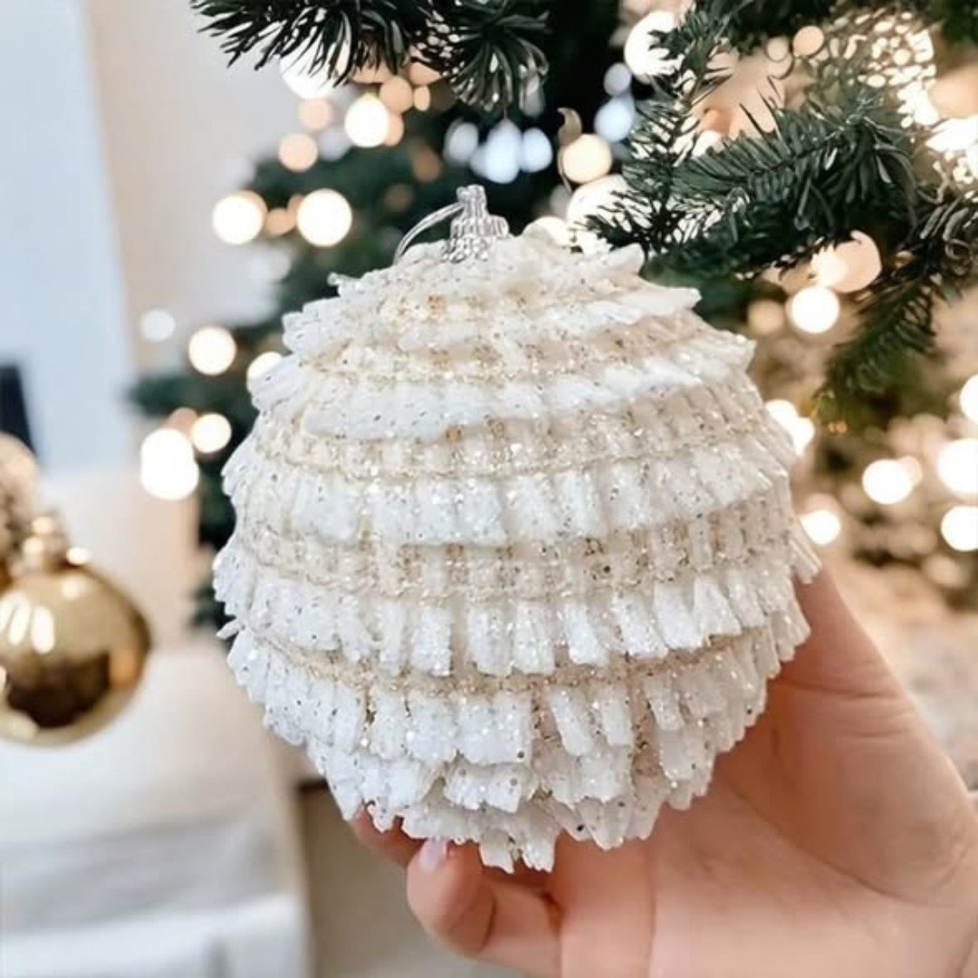 6Pcs Christmas White Decor Balls