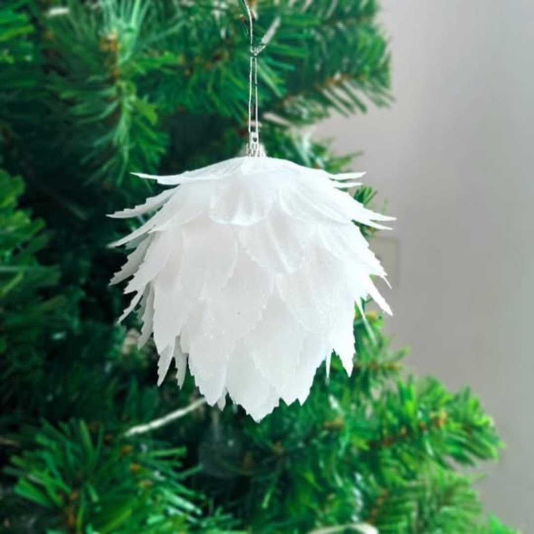 6Pcs Christmas White Decor Balls