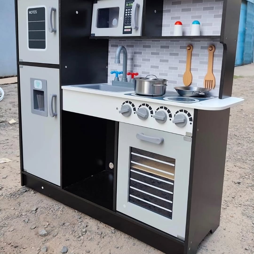 Wooden Kitchen Dollhouse