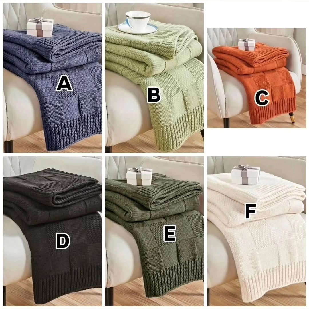 Knitted Throw Blanket