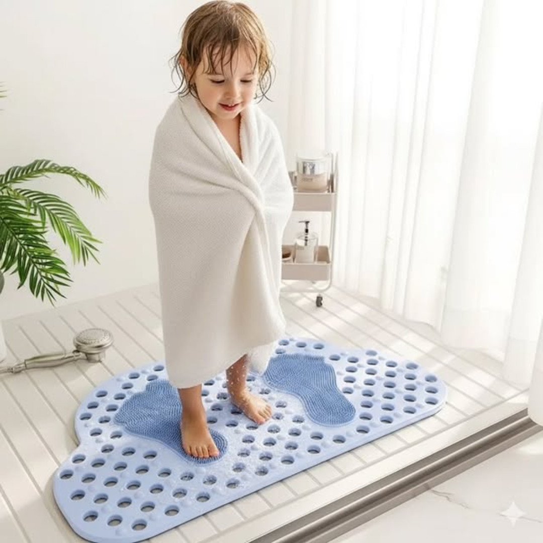 Big Cloud Shaped Anti Slip Bathroom Mat