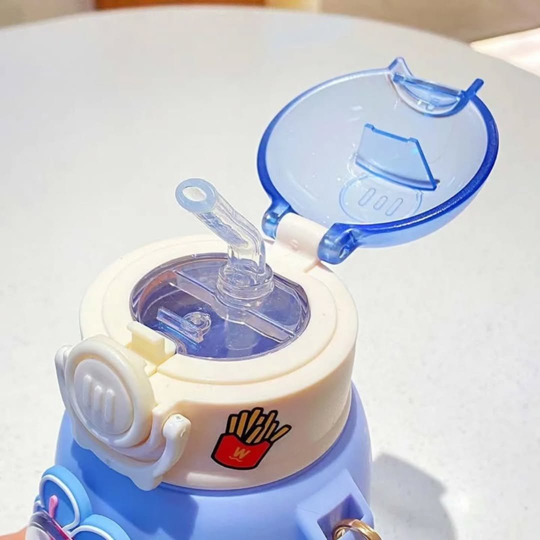 Kids Sippy Cup with Pop Design