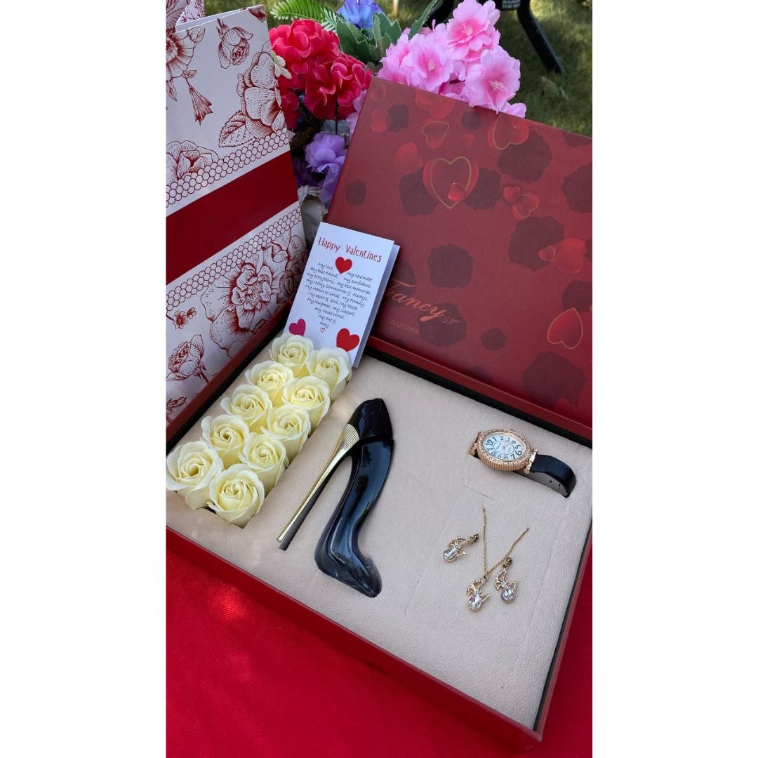 Valentines Ladies Gift Set Floral Collection