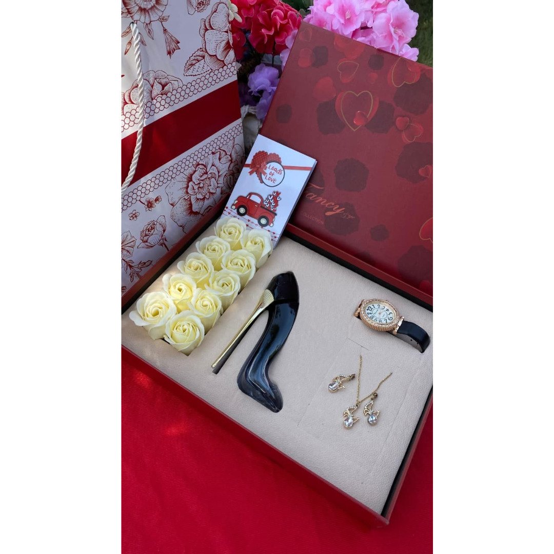 Valentines Ladies Gift Set Floral Collection