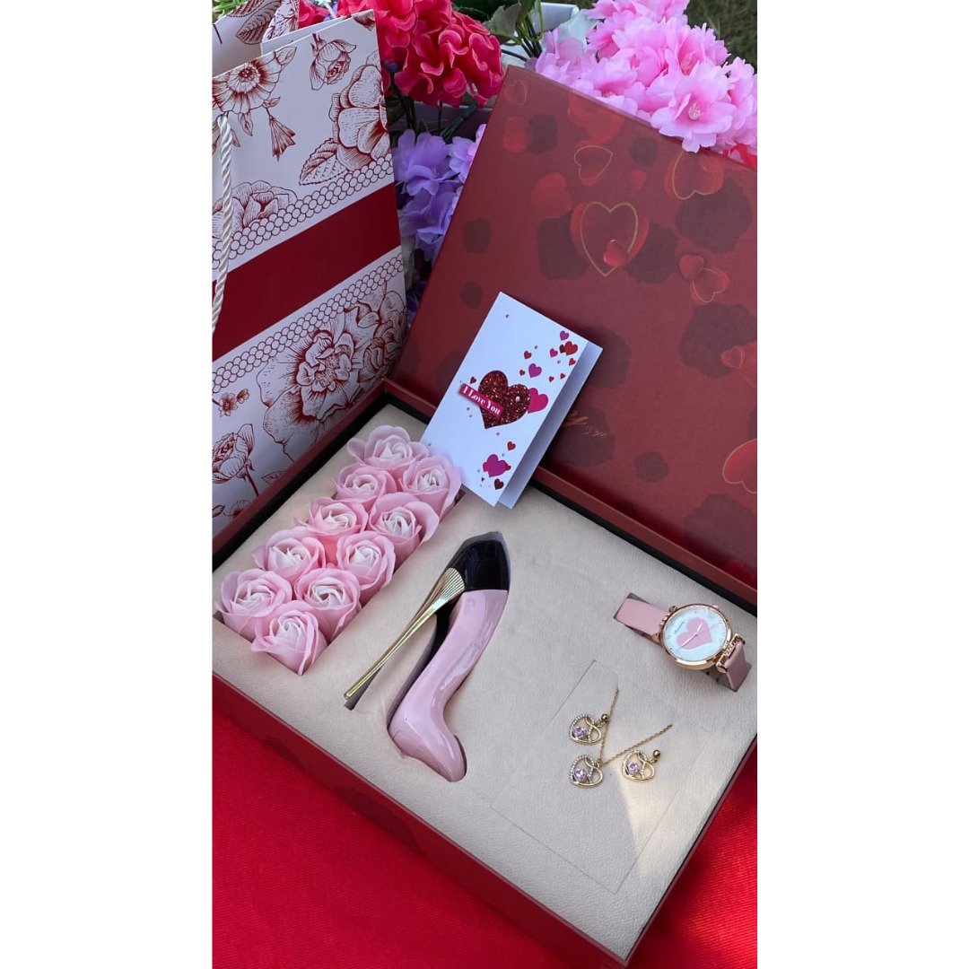 Valentines Ladies Gift Set Floral Collection