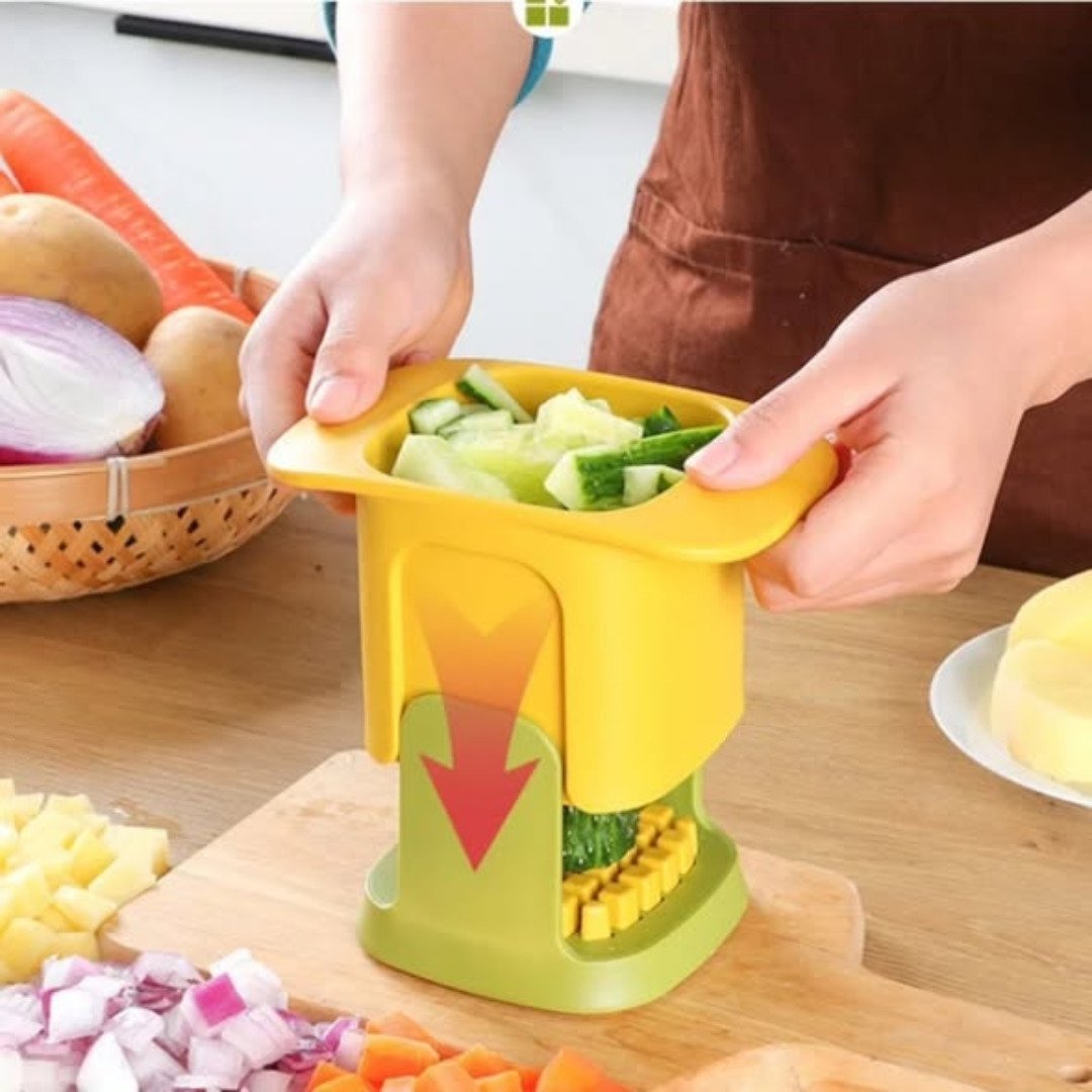 MULTIFUNCTIONAL vegetable chopper