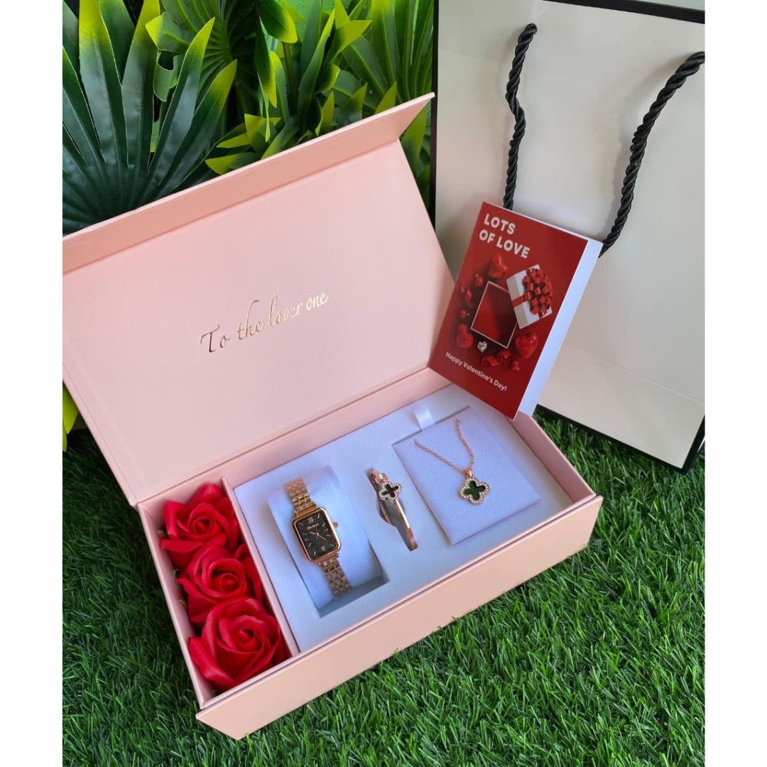 Floral Valentines Ladies Gift Set
