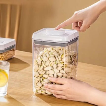 3 pcs Airtight Press-to-Seal Food Storage Container