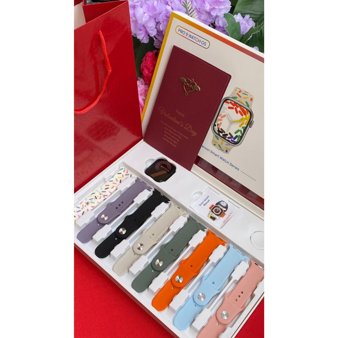 Valentines Ladies Gift Set Smartwatch Edition