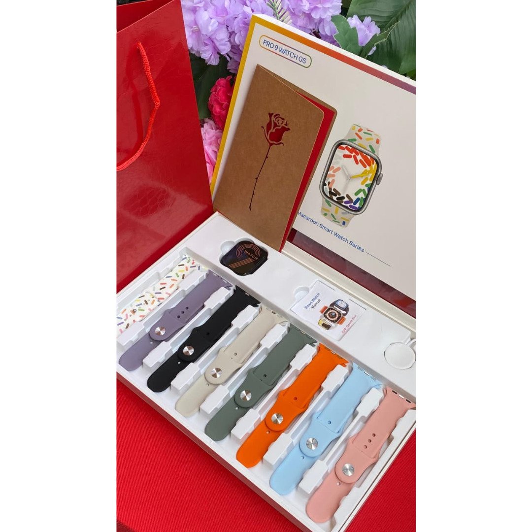 Valentines Ladies Gift Set Smartwatch Edition