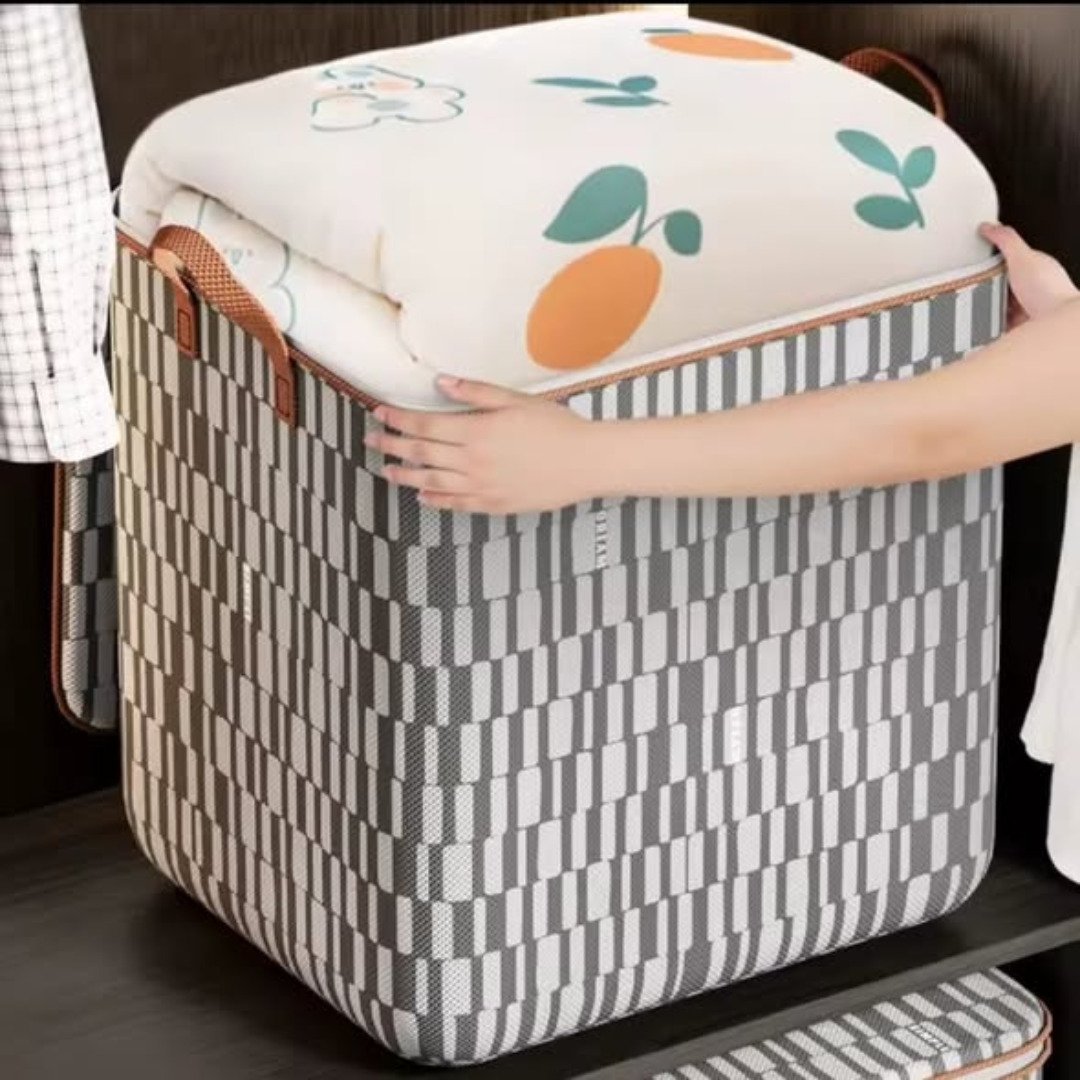 Large Capacity Quilt Duvet Closet Organizer
