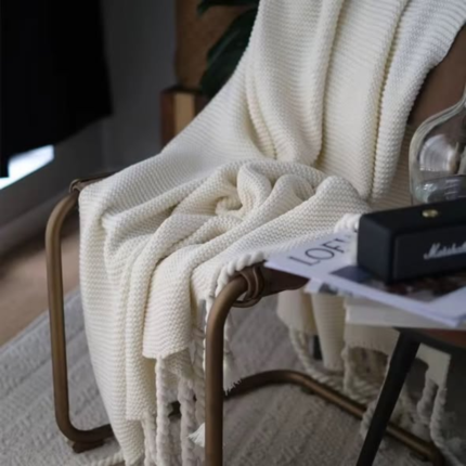 Throw Blanket with Tassels
