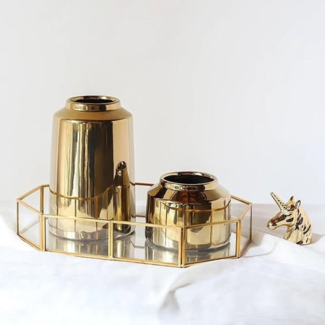 Plain gold ceramic vases
