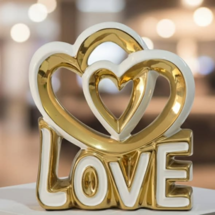 Heart-shaped modern minimalist decor