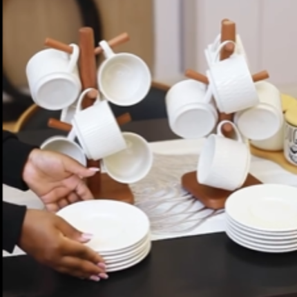 Elegant ceramic cup set