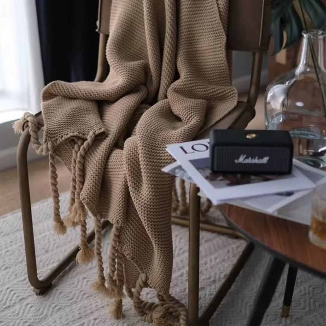 Throw Blanket with Tassels