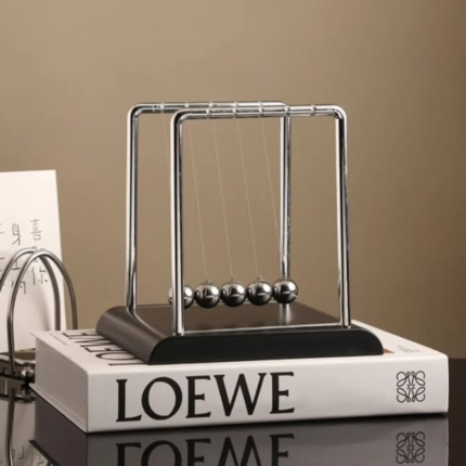 Newtons Cradle Balance Steel Balls