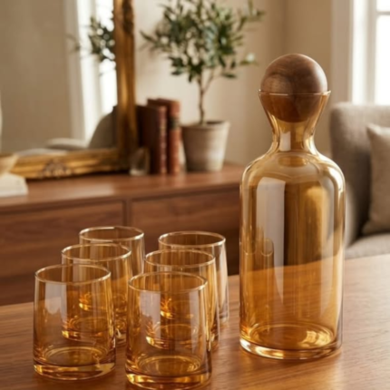 Gold Decanter+6pcs Glasses with a Bamboo Round Lid