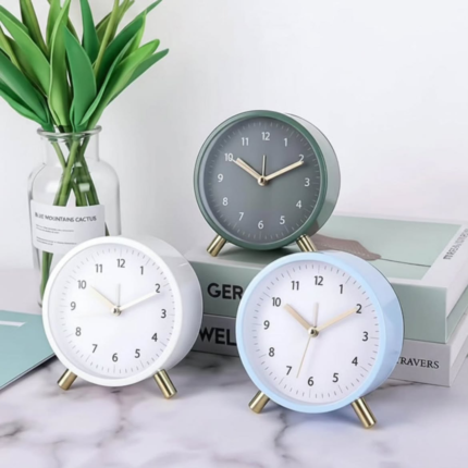 European Fashion Quartz Alarm Clock
