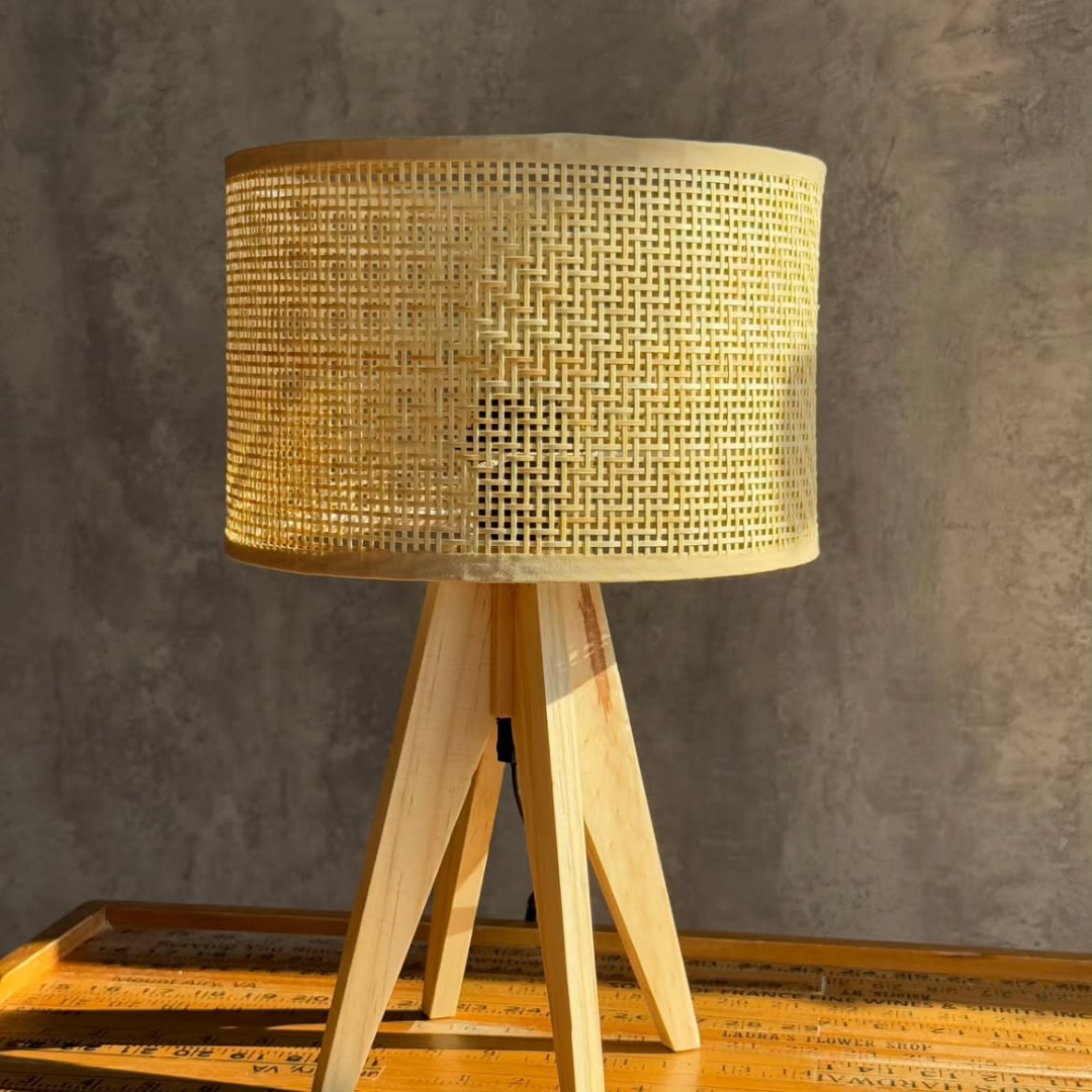 Wooden Base Table Lamp
