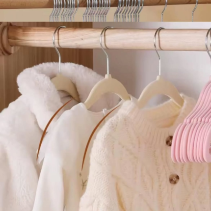 10pcs Kids velvet hangers set